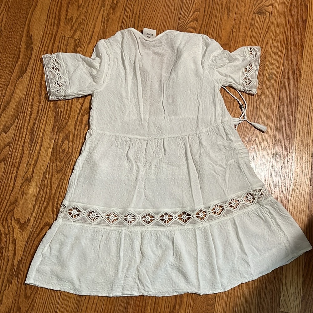 White Lace Trim Cover Up - Picture 6 of 6